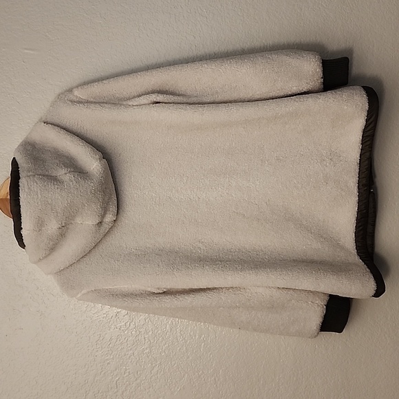 1 Madison Expedition Heritage Edition Teddy Sherpa Jacket in Cream/Olive - Picture 3 of 14